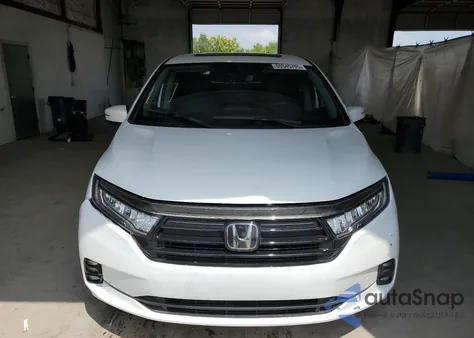 2022 Honda Odyssey Touring z USA, uszkodzony, nr VIN 5FNRL6H80NB028823
